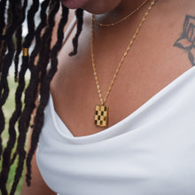 Load image into Gallery viewer, Bobby Necklace