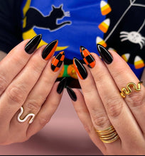 Load image into Gallery viewer, Tux Adjustable Ring