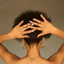 Load image into Gallery viewer, Ari Hoops