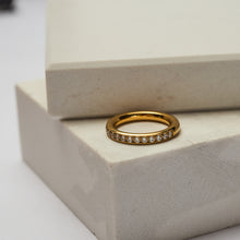 Load image into Gallery viewer, Glo Ring