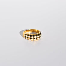 Load image into Gallery viewer, Windsor Ring