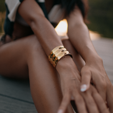 Load image into Gallery viewer, cuff bracelet