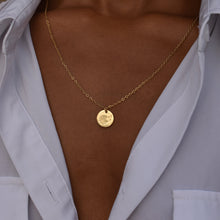 Load image into Gallery viewer, Floral Necklace