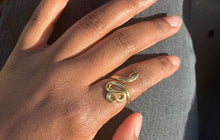 Load image into Gallery viewer, Sly Adjustable Snake Ring