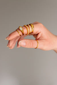 Isis Ring