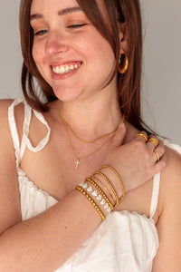 Shelly Heart Bracelet