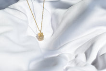 Load image into Gallery viewer, Classic Fry Necklace
