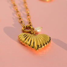 Load image into Gallery viewer, Lover Girl Necklace
