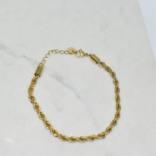 Load image into Gallery viewer, Remi Rope Bracelet
